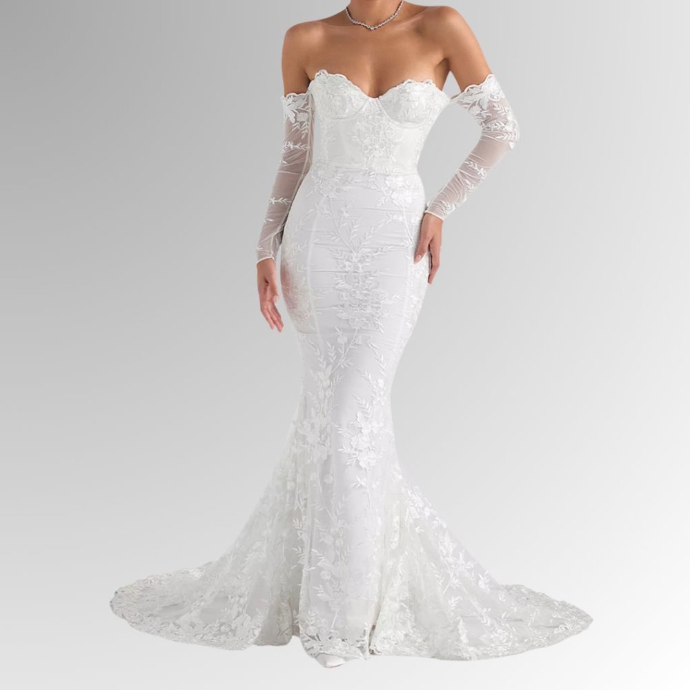 House of CB | Isabella WHITE LACE LONG SLEEVE BRIDAL GOWN | XS, cup D-E